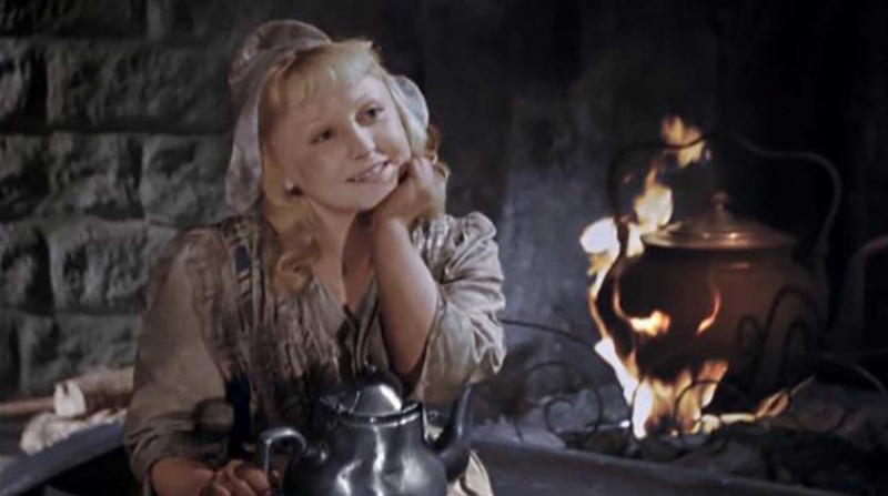 Два неудачных брака и немилость властей: как сложилась судьба звезды фильма "Золушка" Жеймо