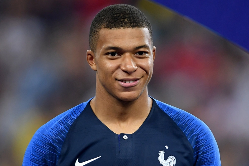 Мбаппе сообщил руководству "ПСЖ" о желании уйти